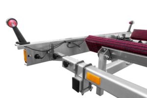 Remolque para barco UNITRAILER JET ALU PTAC 750 kg - Imagen 3